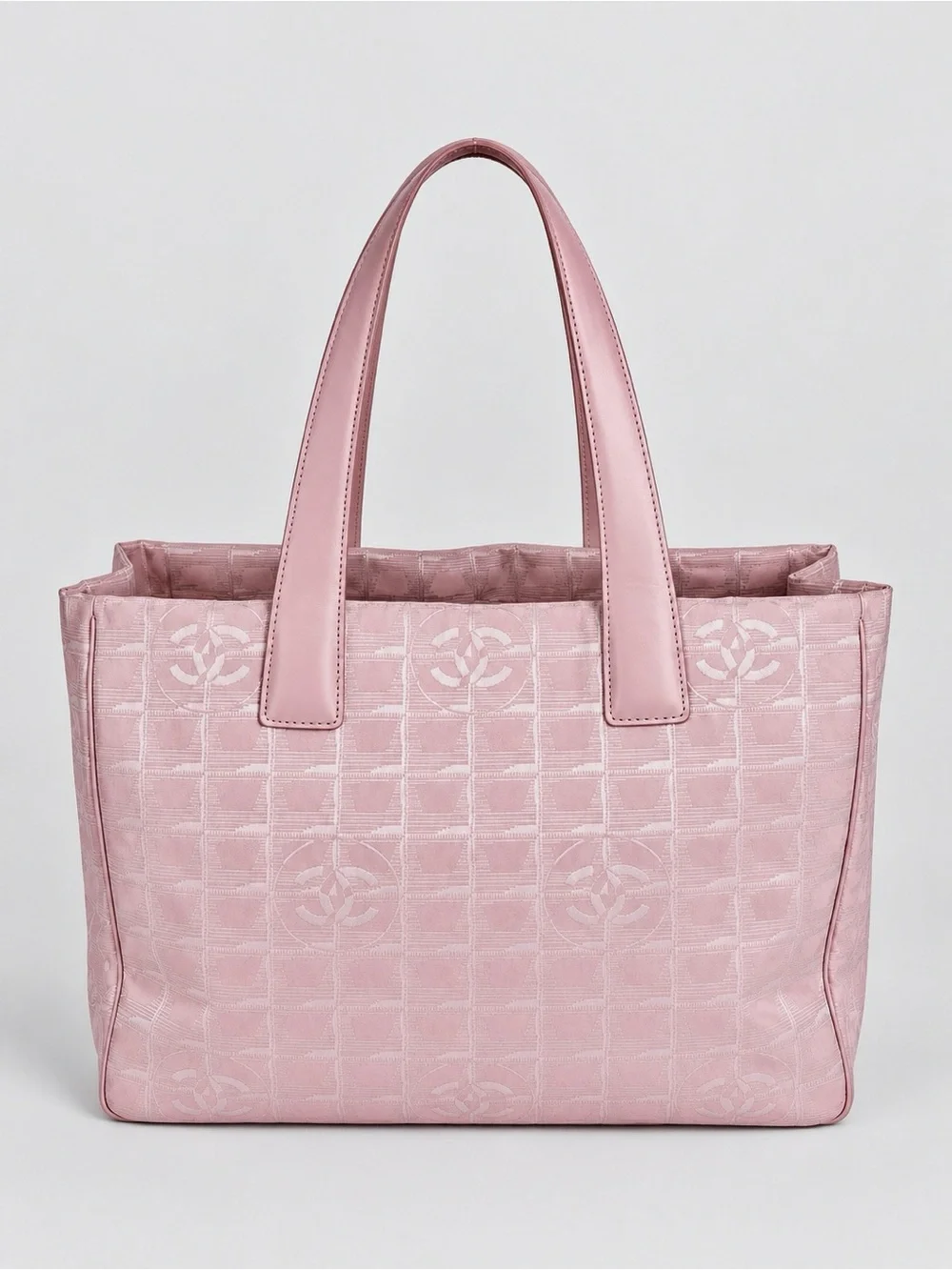 CHANEL Pink CC logo Travel Ligne Tote